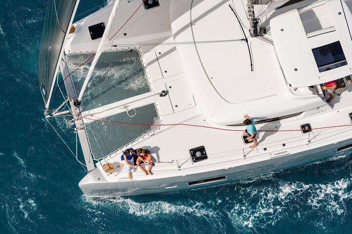 4H Private Vip Catamaran Tour with Swim Up to 18 people