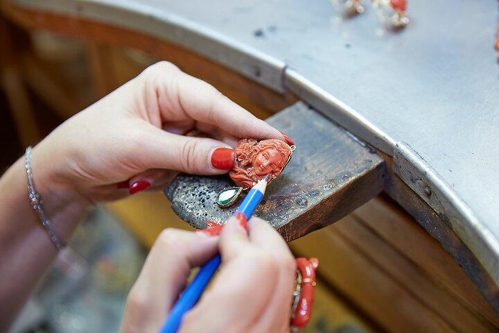 Coral processing experience with visit to the museum