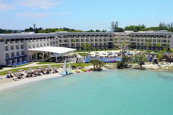 Montego Bay Jamaica Airport Transfert vers Negril / Princess Resorts