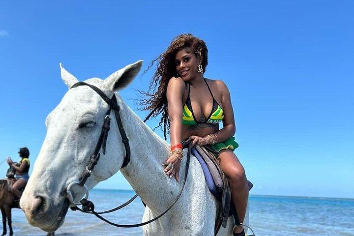 45 Minutes Horse Back Riding in Montego Bay