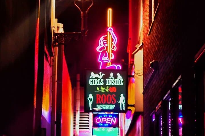 Amsterdam Red Light District and Coffee Shop Tour (TOP RATED)