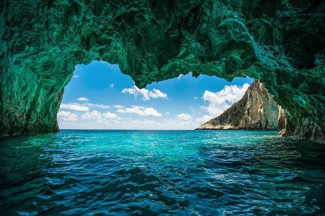 Keri Caves