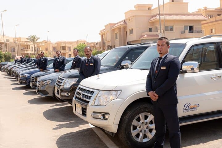 Private Dubai Airport Arrival/Departure Transfer to Dubai City