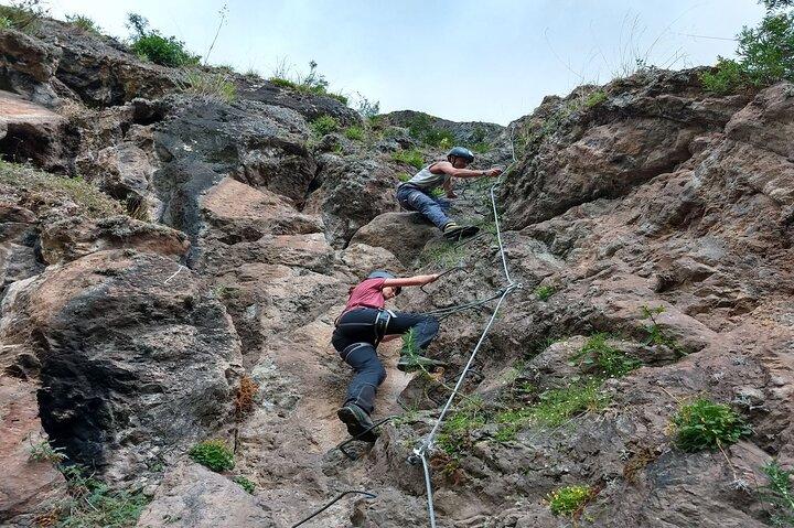 Cusco Extreme Adventure : Klettersteig, Zipline & Rappel Tour
