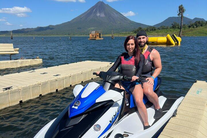 Jet-Ski-Verleih Lake Arenal- La Fortuna