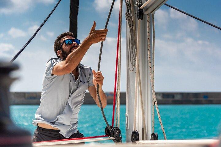 Heraklion privat segling Katamaran kryssning till Dia med lunch