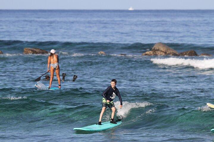 Premium lezioni di surf di gruppo- Le migliori lezioni di surf di Kona