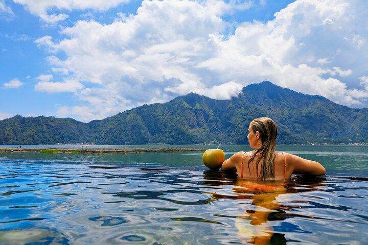 Bali – Alt inklusive Mount Batur Sunrise med 4WD Jeep & Hot Spring