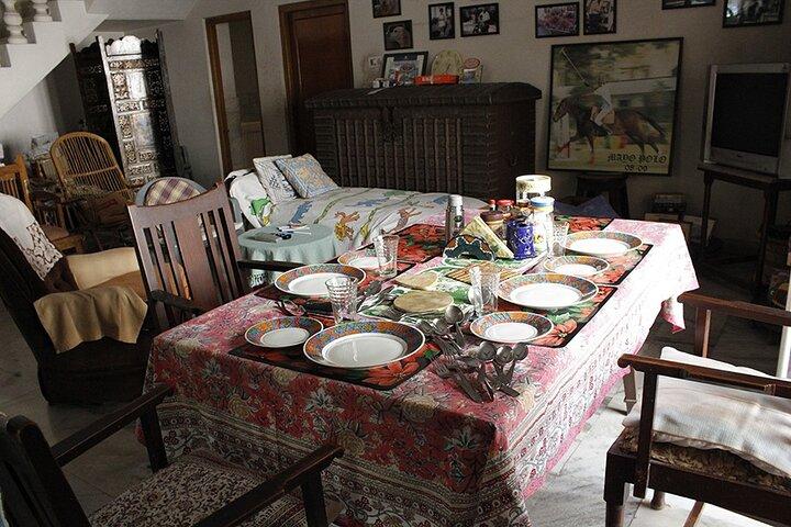 Hands-On Rajasthani Cooking Class in Raj & Gita's Udaipur Home