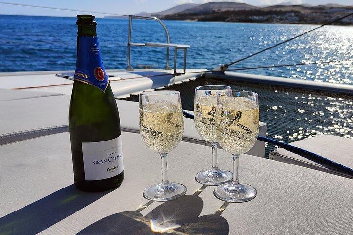 Private Sailing Catamaran Charter com almoço e bebidas