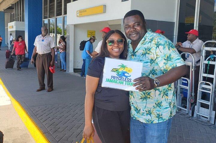 Montego Bay Airports transfers naar alle hotels/villa's in Jamaica.