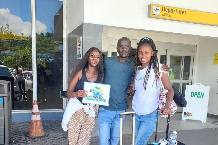 Montego Bay Airports transfers naar alle hotels/villa's in Jamaica.