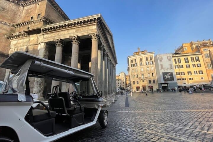 Private Golf Cart Highlights Tour in Rome