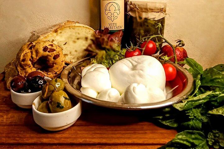 Essensverkostung in Rom mit Weinbegleitung – authentische italienische Aromen