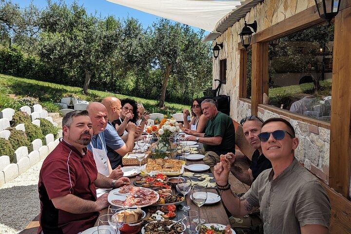 Aula de Culinária Focaccia e Pesto no Campo Romano