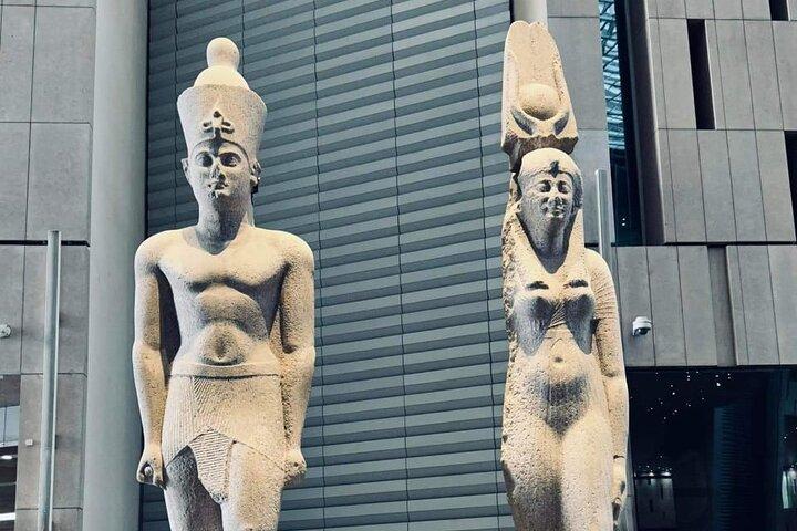 Visite privée du grand musée et des pyramides