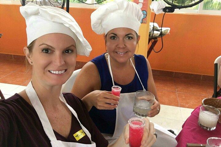 Cozumel Salsa e Salsa: a melhor experiência de culinária e dança