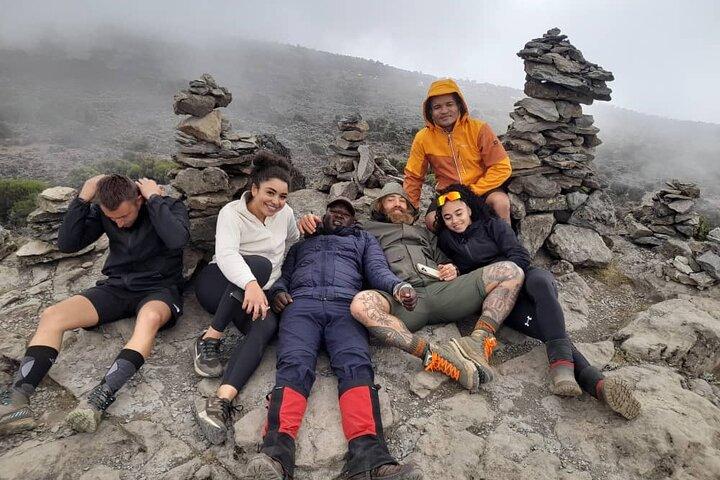 6 días de escalada privada en la ruta Kilimanjaro Machame