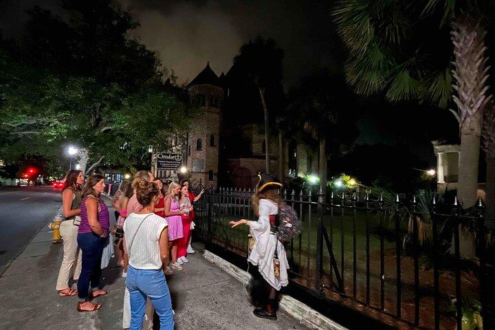 Charleston Nightmares and Nightcaps Ghost Walking Tour