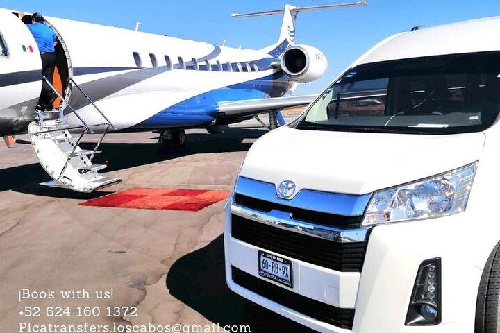 Privat flygplatstransfer från SJD till San Cabo San Lucas
