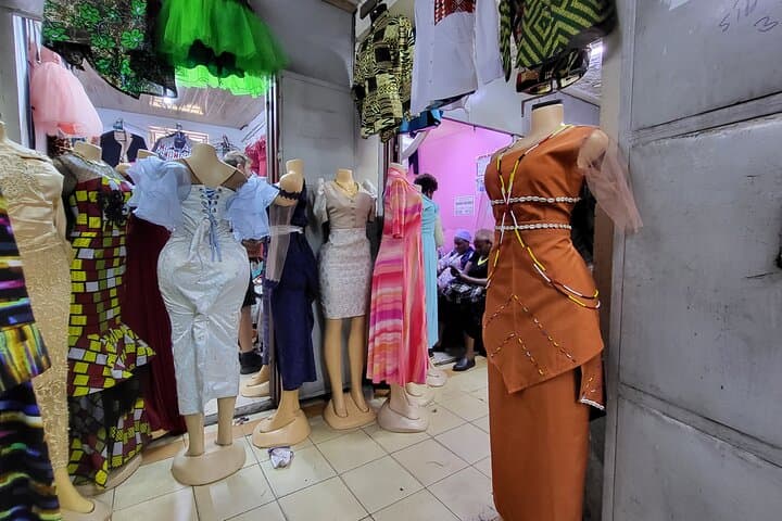 Fashion African Fabric & Souvenir Market Tour