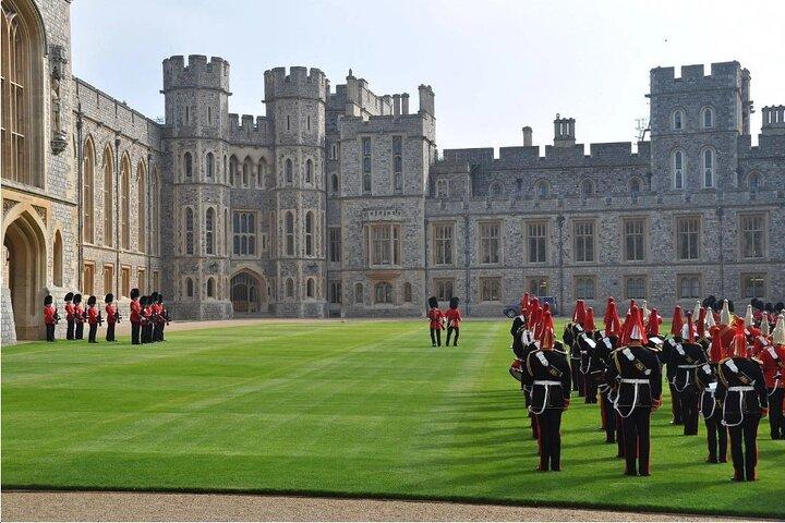 Windsor Castle Halbtagesausflug von London mit dem Luxusbus
