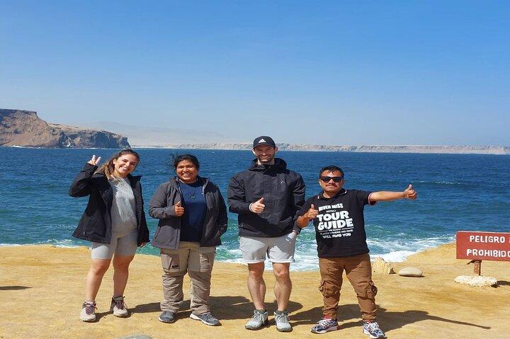 Isole Ballestas e Riserva Nazionale dal porto di San Martin
