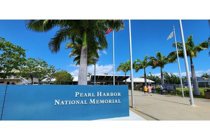 Pearl Harbor com USS Arizona e excursão histórica do Reino Havaiano