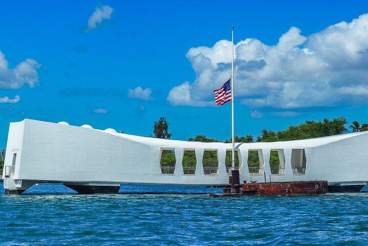 Pearl Harbor com USS Arizona e excursão histórica do Reino Havaiano