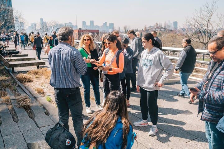 Foods of NY Tours Chelsea Market Food Tour & High Line Park