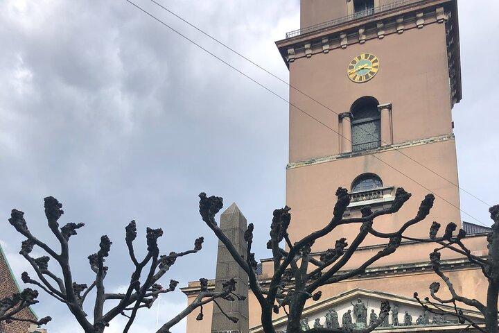 わずか2時間の豪華ライドで巡るコペンハーゲン観光トップ20(エクストラポーズ)