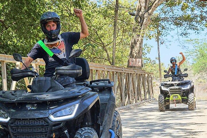 2 Stunden Pura Vida ATV-Abenteuer von Tamarindo nach Playa Conchal