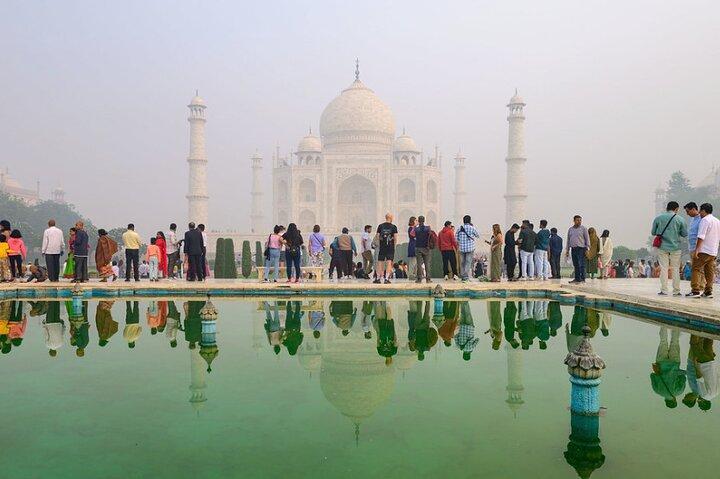 Private halbtägige geführte Tour zum Taj Mahal und Agra Fort von Agra aus