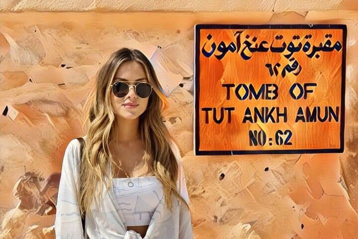 Private Luxor Day Tour to Kings Valley, Queens, Habu & Hatshepsut