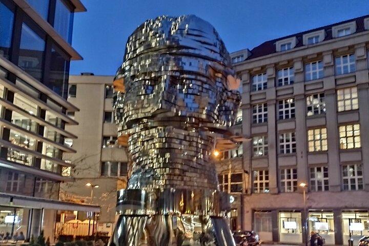 Walking Tour New Town of Prague, WWII & Communism (Tip-based)