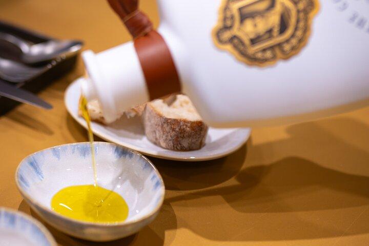Sinfonia de Sabores - Degustação de Comida e Azeite na Cidade Velha de Corfu