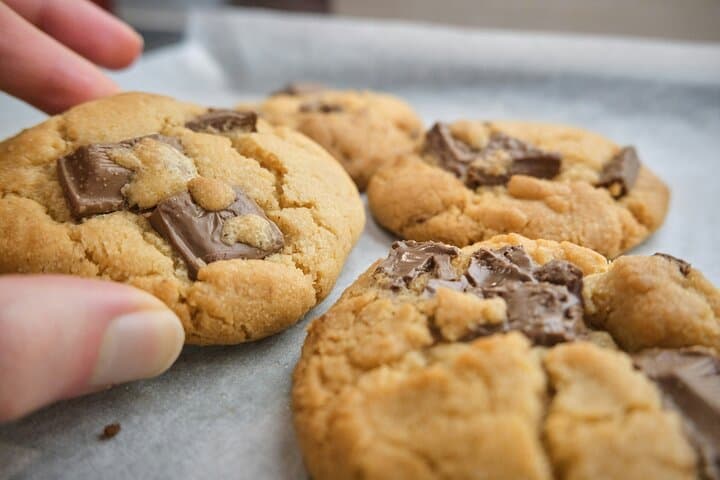 NYC: Greenwich Village Food Tour with 6 Locals Favorites Dishes