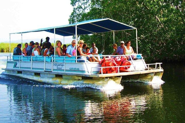 Pacote combinado personalizável para Black River Safari e YS Falls