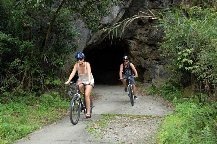 Lan Ha Bay Day Trip from Cat Ba Town: Kayaking, Swimming & Biking