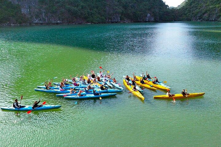 Melhor aventura de 2 dias na Ilha Cat Ba: Vila Viet Hai e Baía Lan Ha
