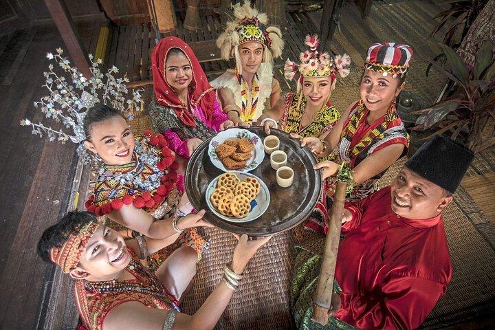 Sarawak Cultural Village Tour från Kuching