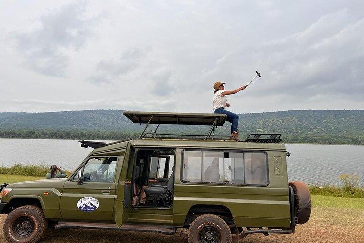 5-tägige Uganda-Gorilla-, Schimpansen- und Wildtiersafari