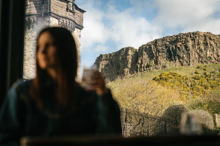 Goûter & Visite : Edinburgh Food, Whisky & History Tour, Old Town