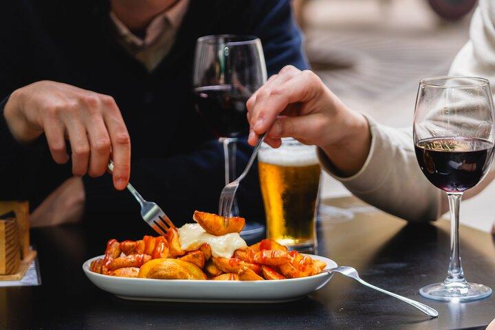 Tour gourmet di tapas e vino a Valencia