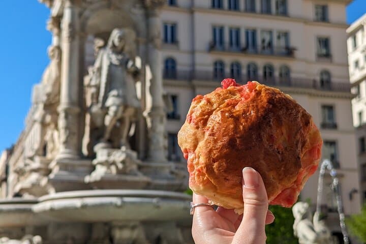 Gourmet tour of Presqu’île & Vieux Lyon 4 hours - meal included