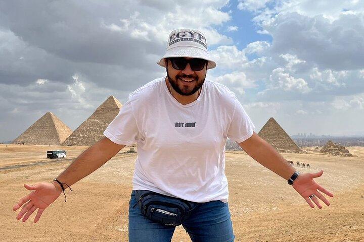 Tour privato del Cairo e delle Piramidi con una guida egittologa
