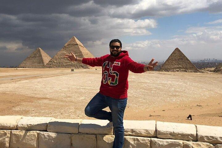 Tour privato del Cairo e delle Piramidi con una guida egittologa