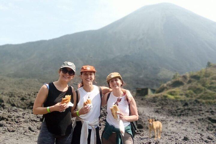 Pacaya Hike from Antigua an Adventure with Roasted Marshmallows