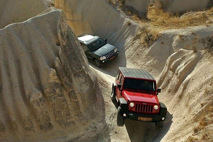 カッパドキア 4x4 ジープ サファリ オフロード ツアー
