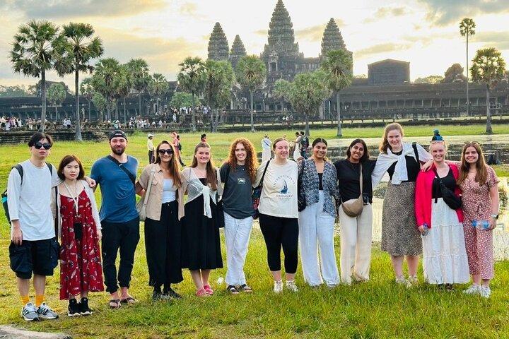 Tour di un'intera giornata Banteay Srei e 4 templi